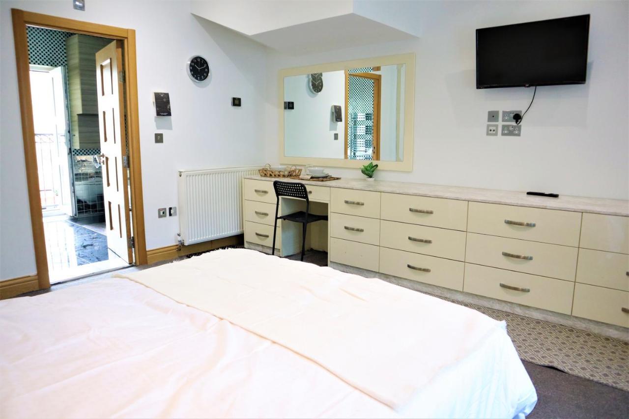 Camden Rooms Лондон Экстерьер фото